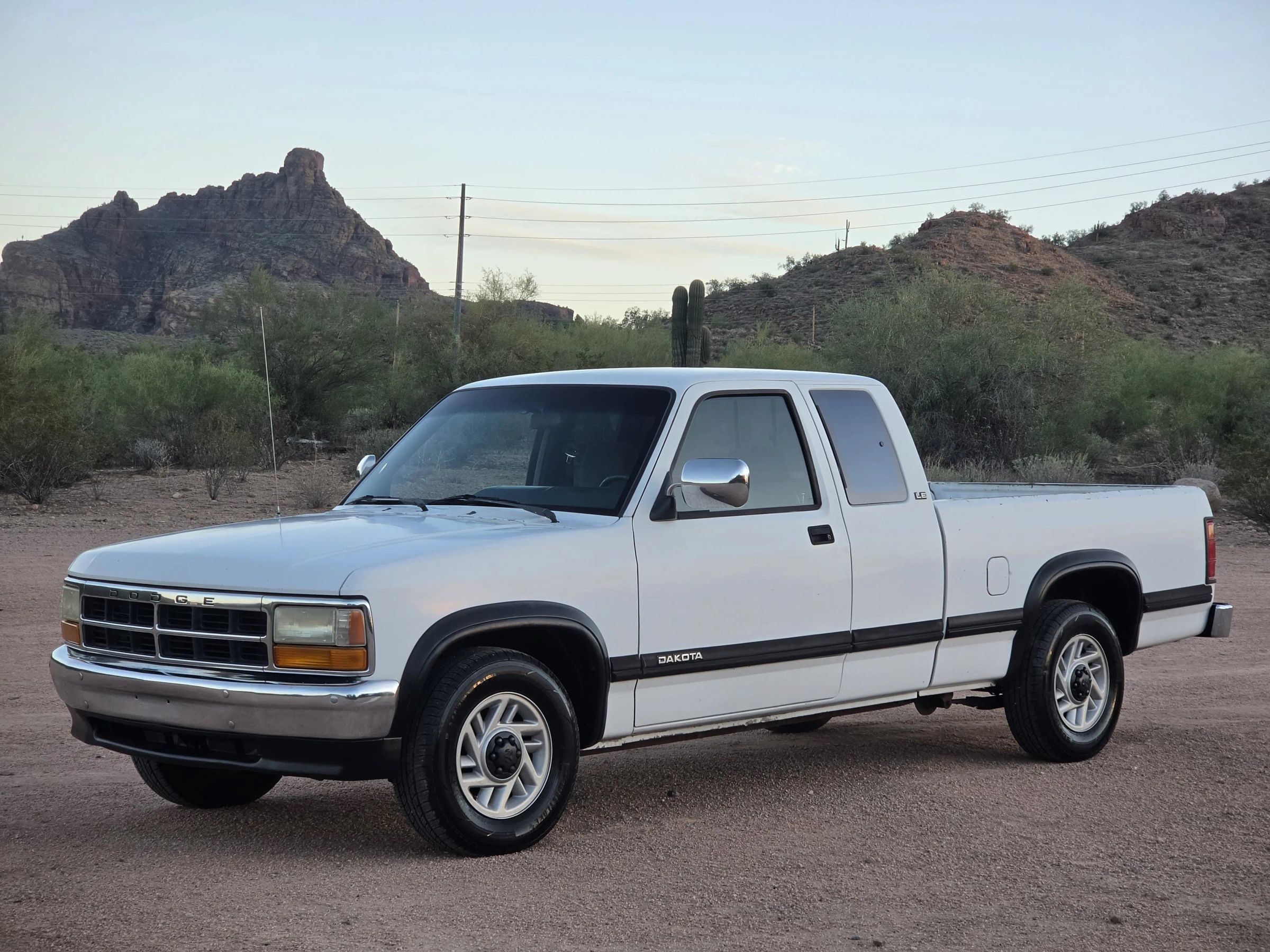 Used 1993 Dodge Dakota 2WD Club Cab image 25