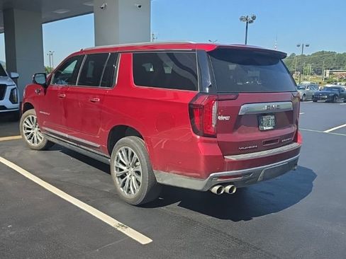 Used 2023 GMC Yukon XL Denali w/ Denali Reserve Package AWD/4WD image 4