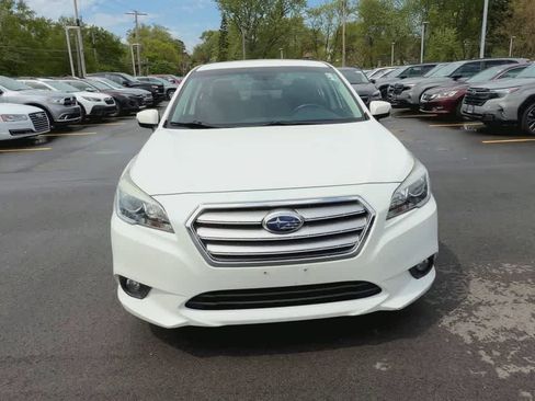 Used 2016 Subaru Legacy 2.5i Premium AWD/4WD image 3