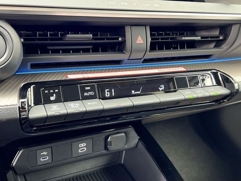 New 2026 Toyota Prius XLE image 16