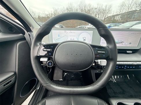 Used 2023 Hyundai Ioniq 5 Limited image 11