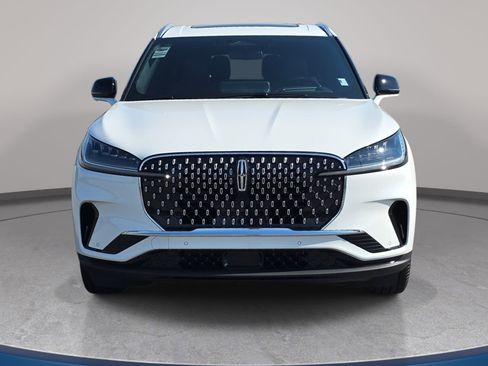 New 2026 Lincoln Aviator Reserve w/ Luxury Package RWD image 2