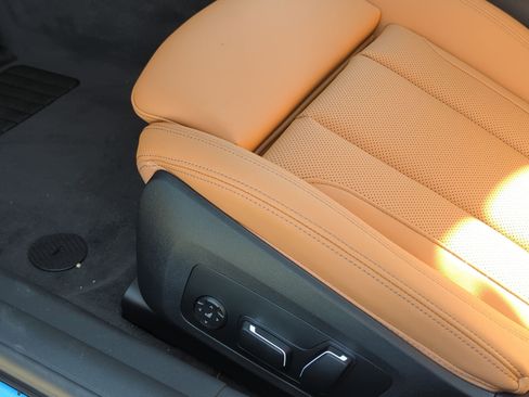 Used 2025 BMW i4 eDrive40 w/ Driving Assistance Package image 17