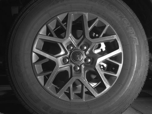 Used 2025 Jeep Wrangler Sahara image 12