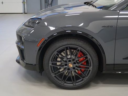 New 2026 Porsche Macan GTS Electric AWD/4WD image 16