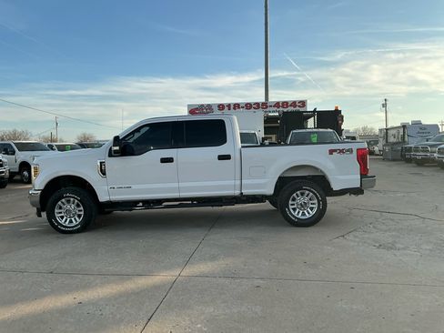Used 2019 Ford F250 XLT w/ FX4 Off-Road Package image 1