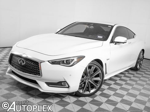 Used 2018 INFINITI Q60 Red Sport 400 w/ Pro Active Package image 1