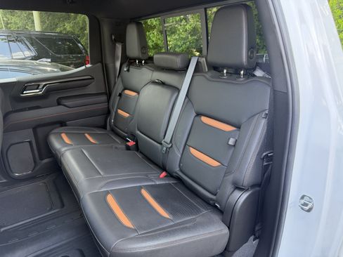 Used 2023 GMC Sierra 1500 AT4 w/ AT4 Premium Package AWD/4WD image 31