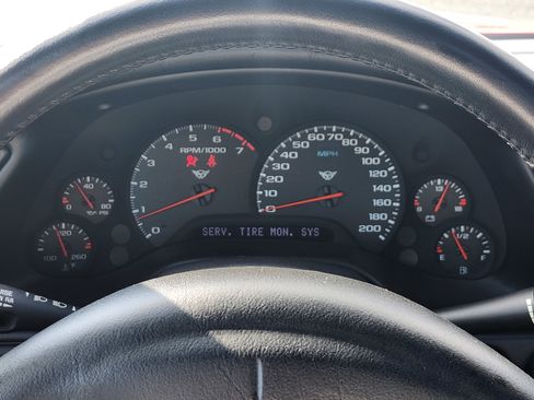 Used 1997 Chevrolet Corvette Coupe w/ Memory Pkg image 14