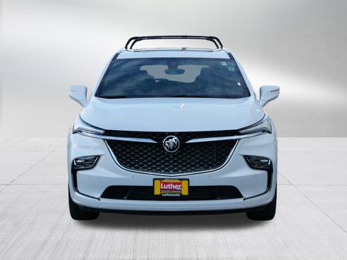 Used 2022 Buick Enclave Avenir w/ Avenir Technology Package image 2