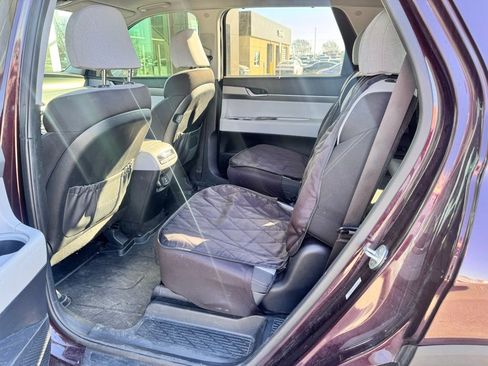 Used 2021 Hyundai Palisade SEL w/ Convenience Package image 14