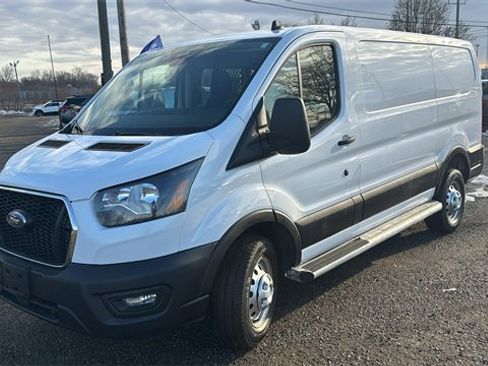 Certified 2023 Ford Transit 250 Low Roof AWD w/ Exterior Upgrade Package image 7