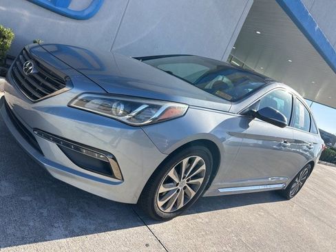 Used 2015 Hyundai Sonata Limited w/ Option Group 05 image 4