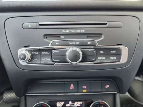 Used 2018 Audi Q3 2.0T Premium image 18