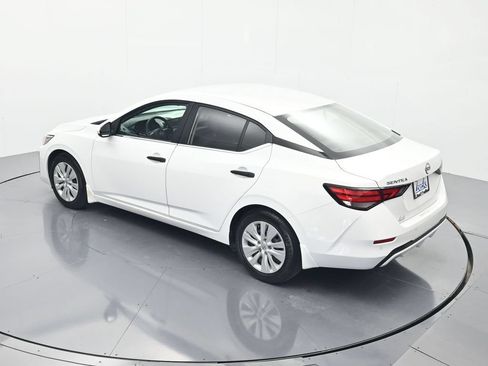 Used 2024 Nissan Sentra S FWD image 34