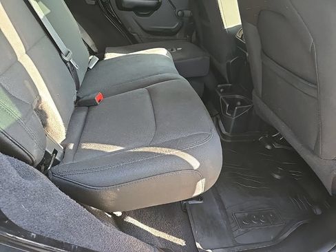 Used 2021 Jeep Wrangler Unlimited Sport AWD/4WD image 76