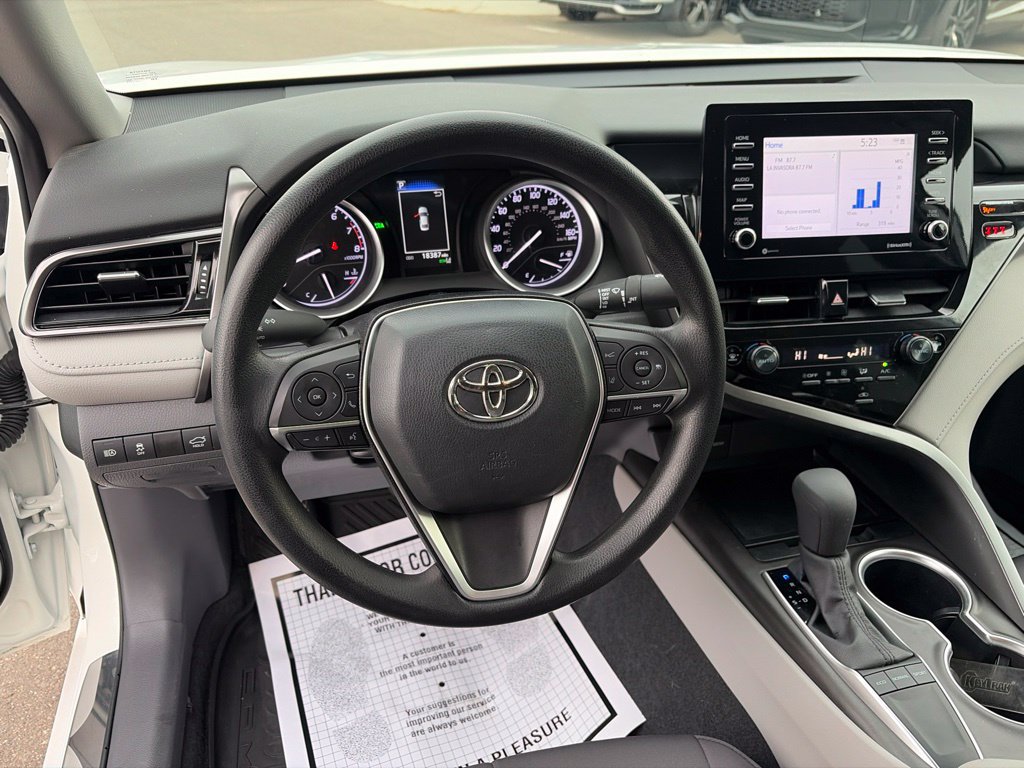 Used 2024 Toyota Camry LE w/ Convenience Package FWD image 18