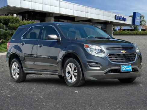 Used 2017 Chevrolet Equinox LS FWD image 10