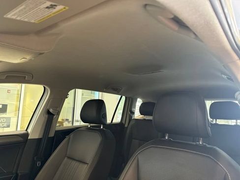 Certified 2023 Volkswagen Tiguan SE AWD/4WD image 11