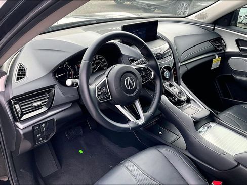 Used 2026 Acura MDX A-Spec image 17