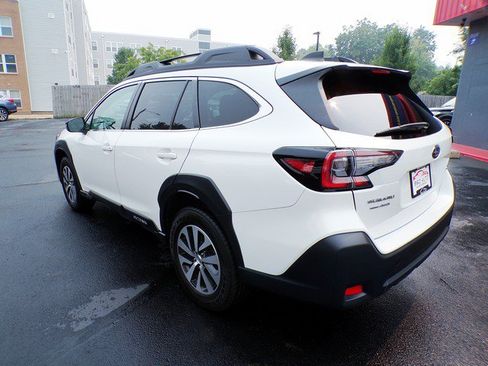 Used 2023 Subaru Outback Premium AWD/4WD image 7