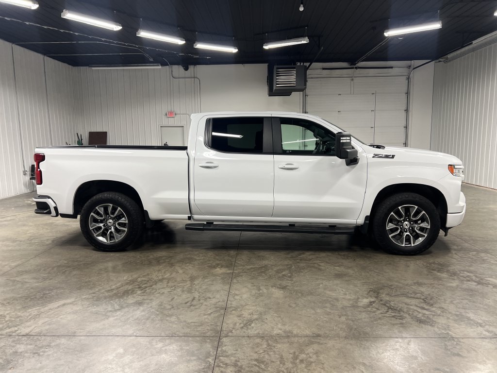 Certified 2024 Chevrolet Silverado 1500 RST w/ True North Edition Plus AWD/4WD image 2