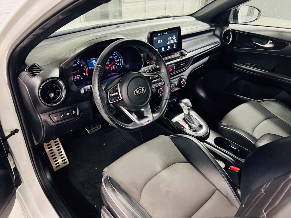 Used 2020 Kia Forte GT-Line w/ GT-Line Premium Package FWD image 23