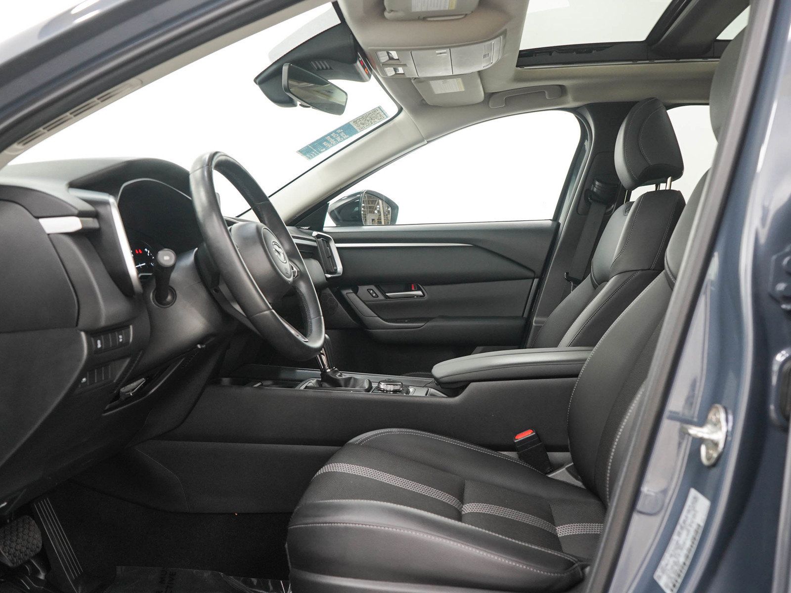 Used 2024 MAZDA CX-50 AWD 2.5 S w/ Premium Package image 22