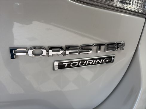 Certified 2023 Subaru Forester Touring AWD/4WD image 19