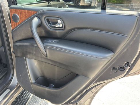 Used 2018 INFINITI QX80 2WD w/ Driver Assistance Package image 16