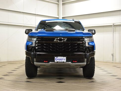 Used 2022 Chevrolet Silverado 1500 ZR2 w/ Technology Package AWD/4WD image 2