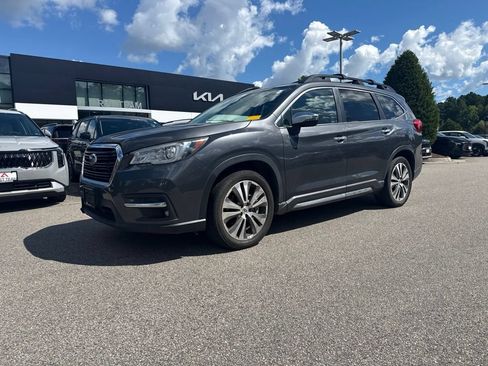Used 2021 Subaru Ascent Touring AWD/4WD image 2