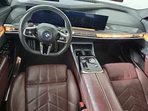 Used 2023 BMW 760i xDrive w/ Luxury Rear Seating Package AWD/4WD image 12