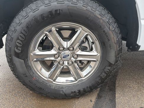 Used 2025 Ford F150 XLT w/ Equipment Group 301A Standard AWD/4WD image 9
