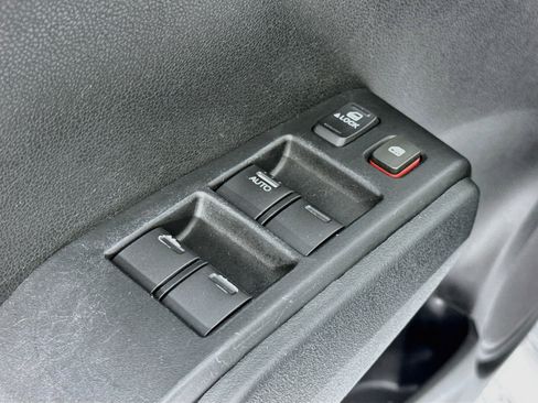 Used 2011 Honda Fit Sport image 16