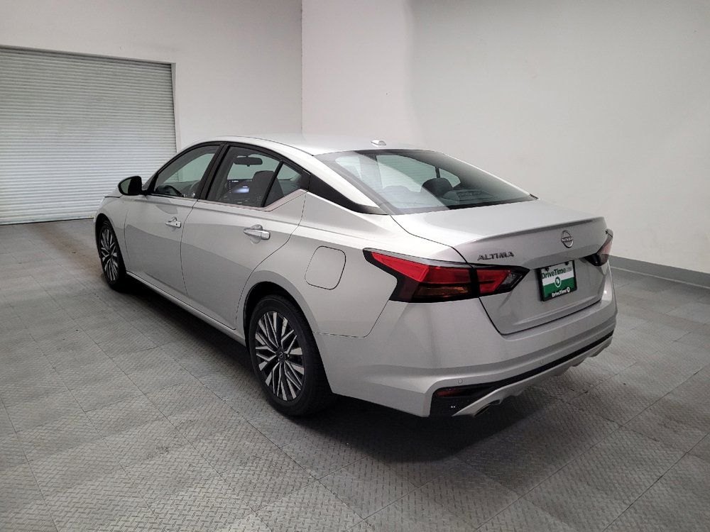 Used 2023 Nissan Altima 2.5 SV w/ SV Premium Package FWD image 5