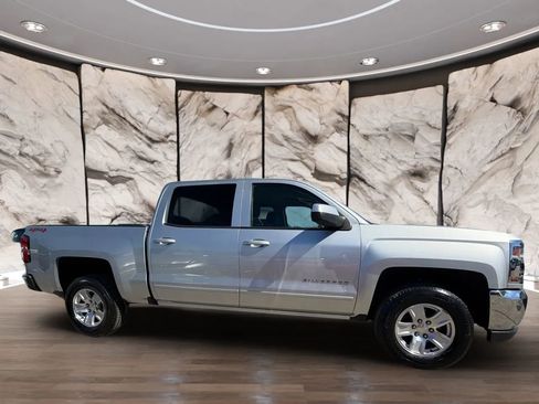 Used 2018 Chevrolet Silverado 1500 LT w/ All Star Edition image 4