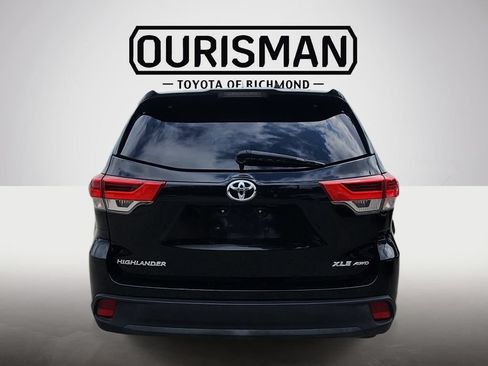 Certified 2019 Toyota Highlander XLE AWD/4WD image 7