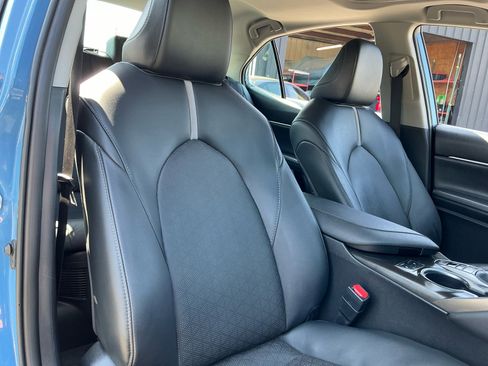 Used 2024 Toyota Camry XSE w/ Cold Weather Package image 21