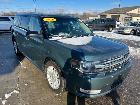 Used 2016 Ford Flex SEL w/ Equipment Group 202A image 3