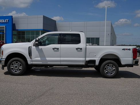Used 2025 Ford F250 XLT AWD/4WD image 10