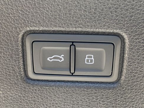 Used 2023 Audi SQ7 Premium Plus image 10