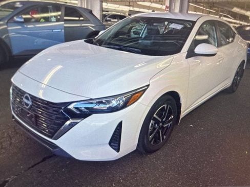 Certified 2025 Nissan Sentra SV w/ All-Weather Package image 4