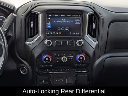 Used 2021 GMC Sierra 1500 AT4 w/ AT4 Preferred Package AWD/4WD image 16