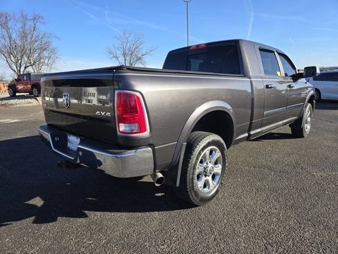 Used 2016 RAM 2500 Laramie image 9