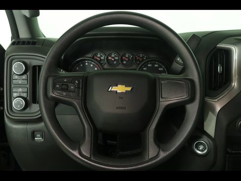 Used 2024 Chevrolet Silverado 2500 Custom image 24