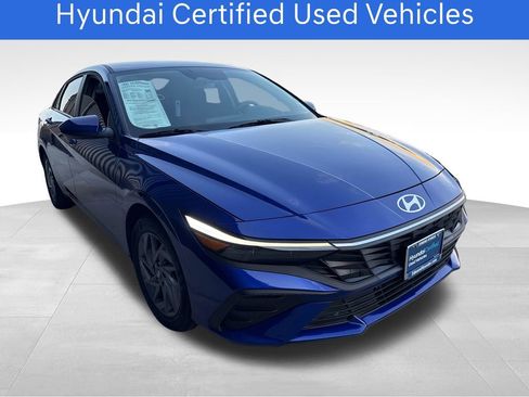 Certified 2025 Hyundai Elantra Hybrid FWD image 6