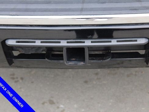 Used 2017 Chevrolet Suburban Premier image 9