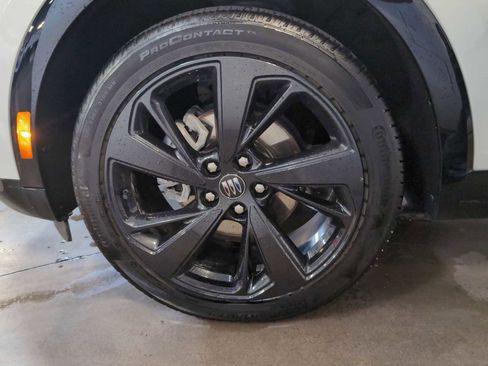 Used 2024 Buick Envision Sport Touring AWD/4WD image 32