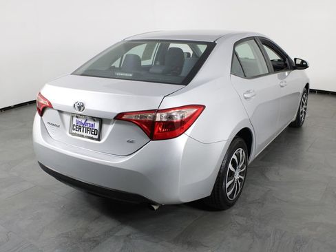 Used 2019 Toyota Corolla LE image 16